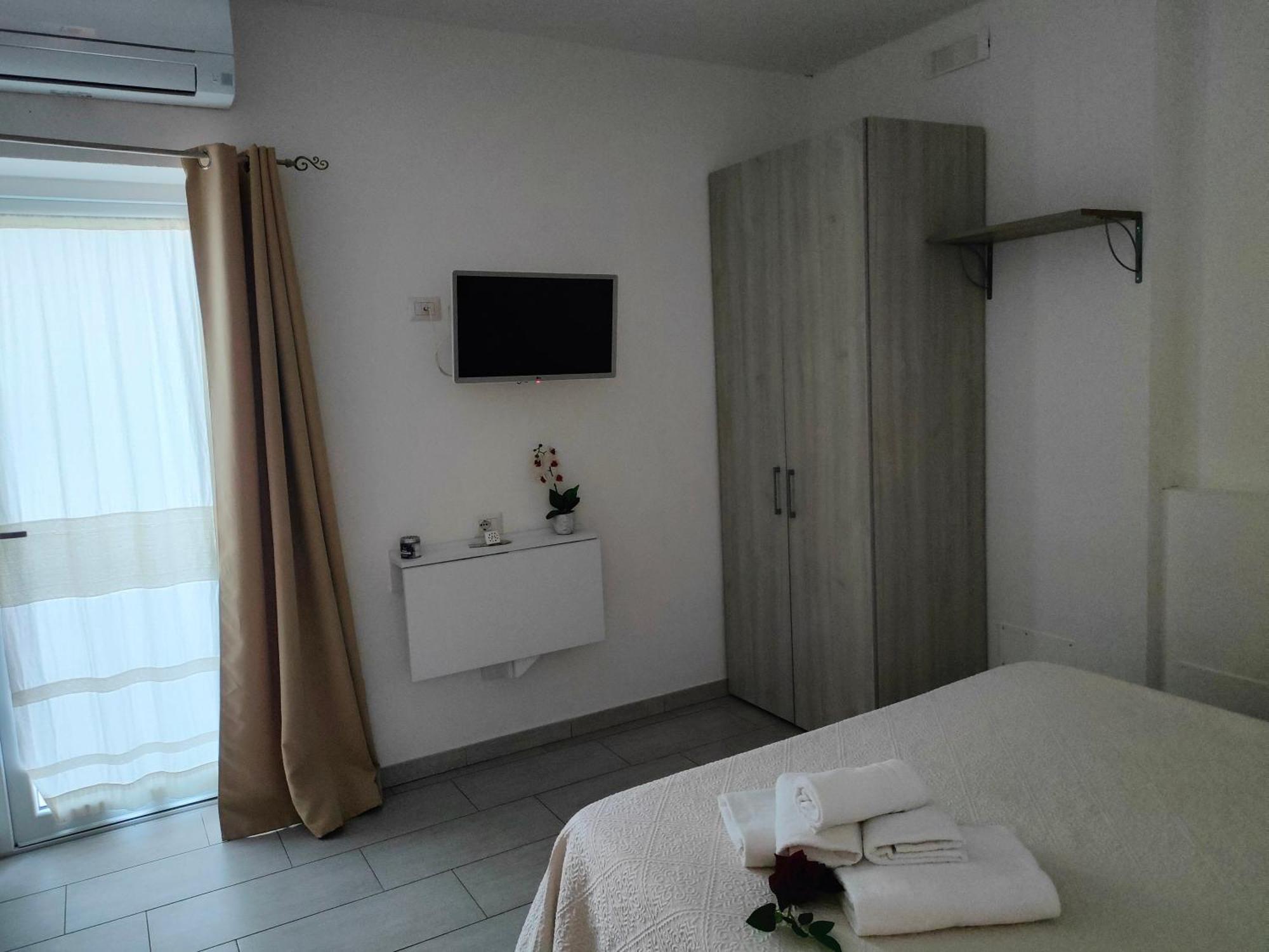 Al Mare Da Francesca Hotell Olbia Eksteriør bilde